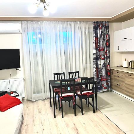 Apartament 48M W Centrum Grojca Grojec  Exterior foto