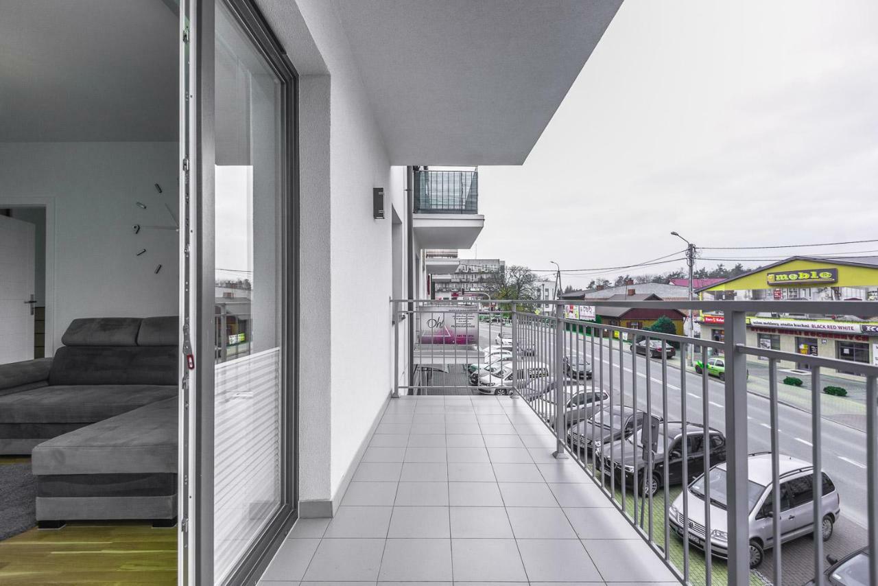Apartament 48M W Centrum Grojca Grojec  Exterior foto